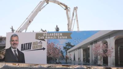 Hatay Büyükşehir Belediyesi (HBB), “Hatay Ayağa Kalkıyor” sloganıyla il genelinde