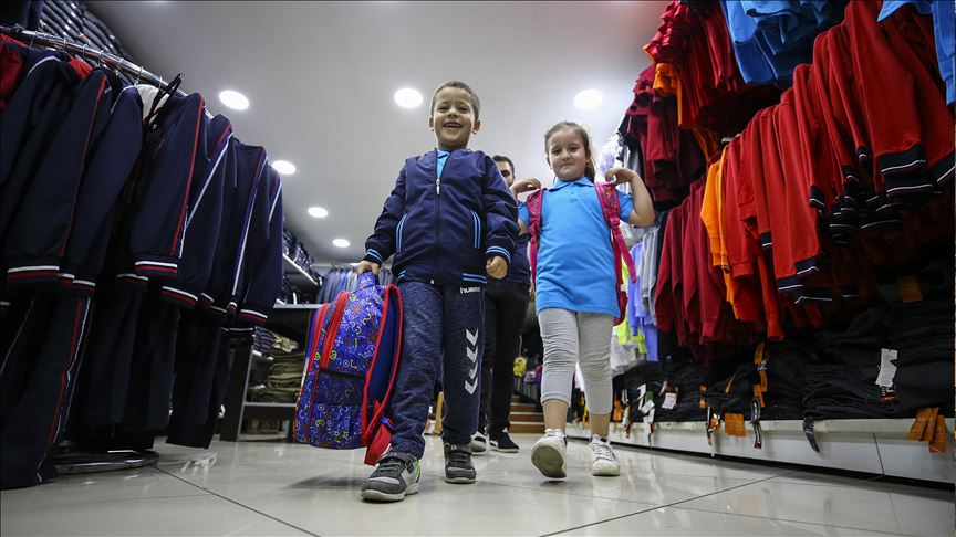 TESK Genel Başkanı Bendevi Palandöken, okul sezonu öncesi artan masraflara