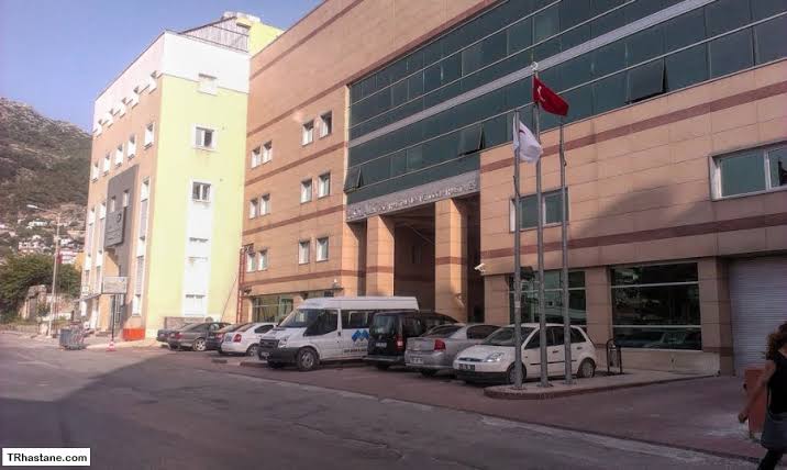 Hatay’da faaliyet gösteren bölgenin tek özel hastanesi olan Özel Mozaik