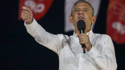 CHP Genel Başkanı Özgür Özel, Aksaray mitinginde Cumhurbaşkanı Recep Tayyip