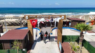 Hatay Büyükşehir Belediyesi (HBB), yaz mevsiminde vatandaşların il genelindeki sahillerde
