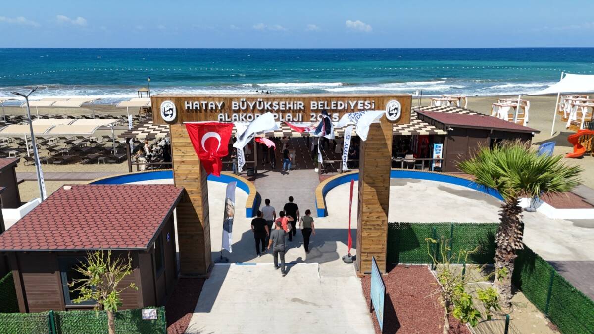 Hatay Büyükşehir Belediyesi (HBB), yaz mevsiminde vatandaşların il genelindeki sahillerde