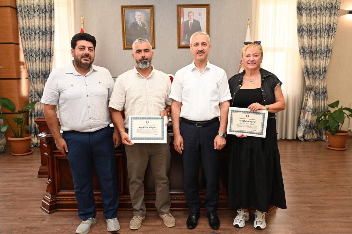Hatay Mustafa Kemal Üniversitesi (HMKÜ) Rektörü Prof. Dr. Veysel Eren,