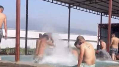 Türkiye’yi etkisi altına alan aşırı sıcak hava, Hatay’ın Arsuz ilçesini