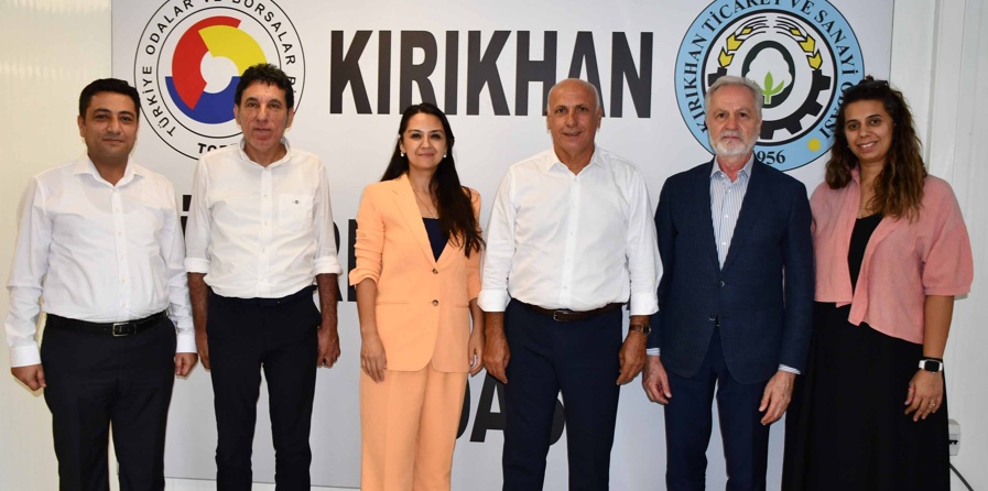 Hatay Ticaretine Yeni Ufuklar: İş Platformu Dünyası toplandı Hatay İş Dünyası Platformu temsilcileri, Kırıkhan Ticaret ve Sanayi Odası