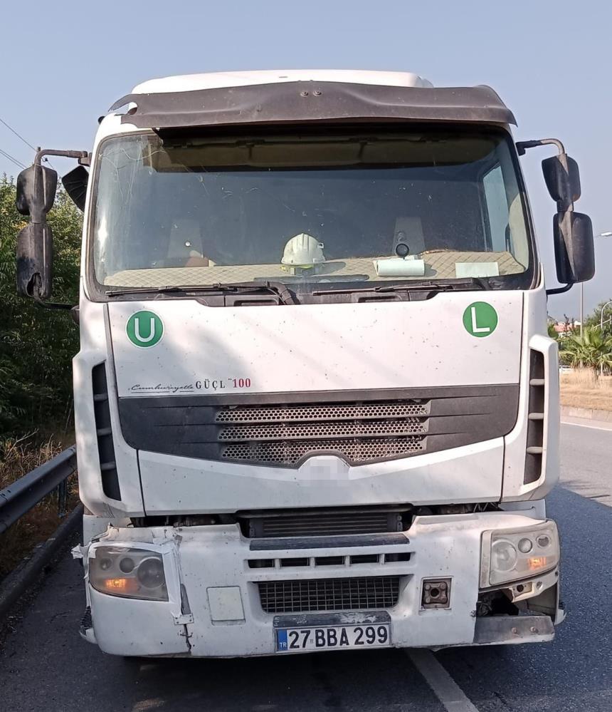 Hatay’ın Dörtyol ilçesinde geçtiğimiz hafta meydana gelen trafik kazasında ağır