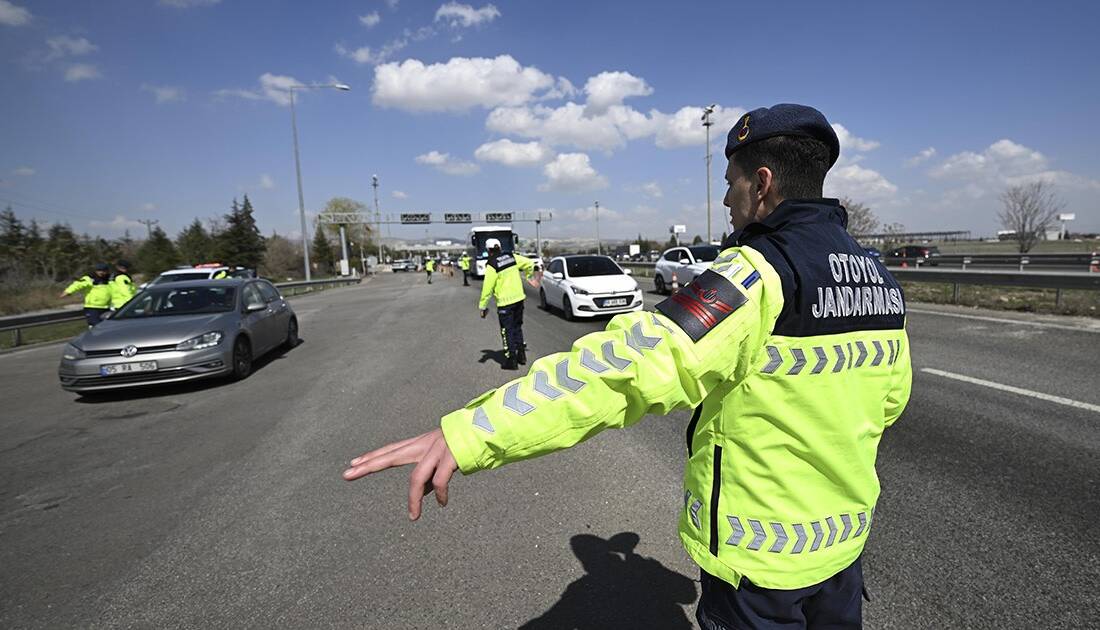 Adalet Bakanı Yılmaz Tunç, trafikte yol kesme eylemlerine yönelik caydırıcı