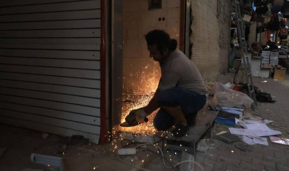 Hatay Valiliği, Uzun Çarşı’nın Yeniden İnşası İçin Çalışmalarını Başlattı Deprem sonrası yıkılan tarihi çarşı, hem geçmişin izlerini taşıyacak hem