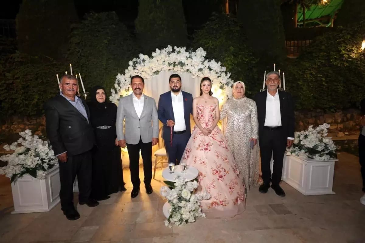 Hatay Valisi Mustafa Masatlı, Psikolog Melisa Kartal ve İhlas Haber