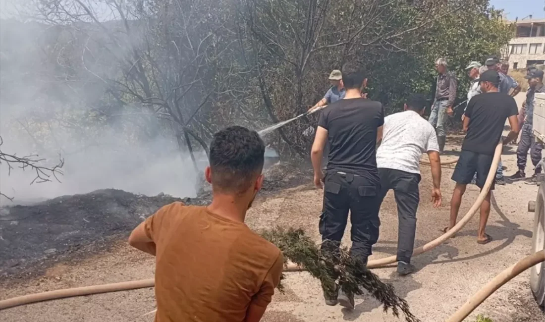 Hatay’ın Yayladağı ilçesindeki makilik alanlarda çıkan yangınları ekipler söndürdü. Hatay’ın