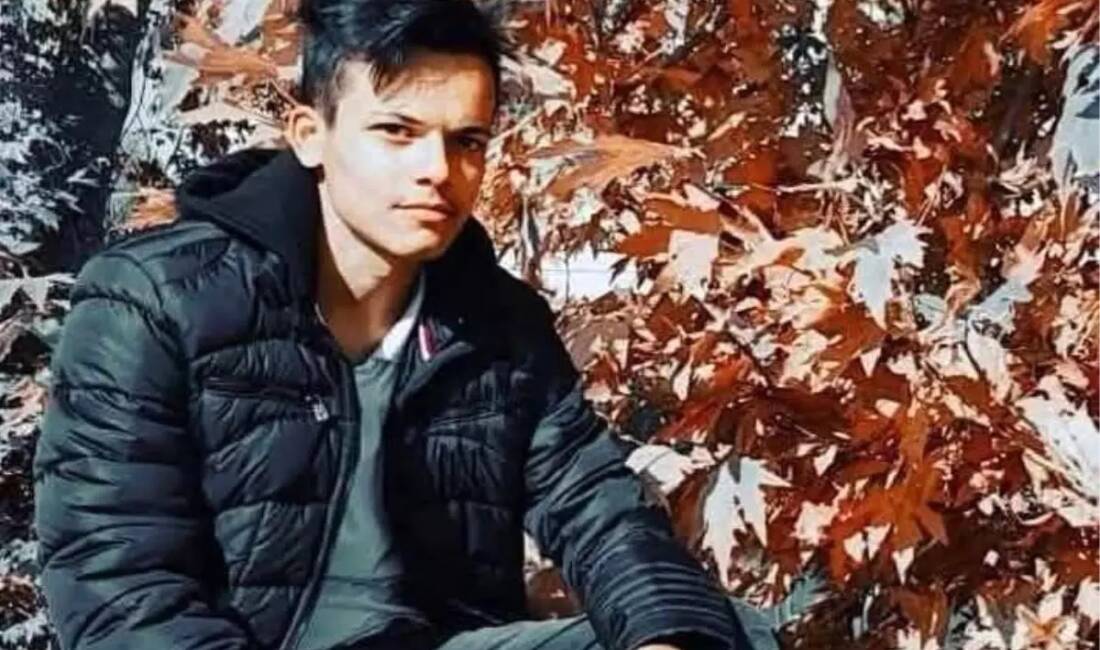 Şantiyede Paletli İş Makinesi Çarptı, Can Verdi