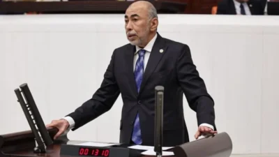 İYİ Parti Hatay Milletvekili Şefik Çirkin, Antakya’da devam eden yeniden