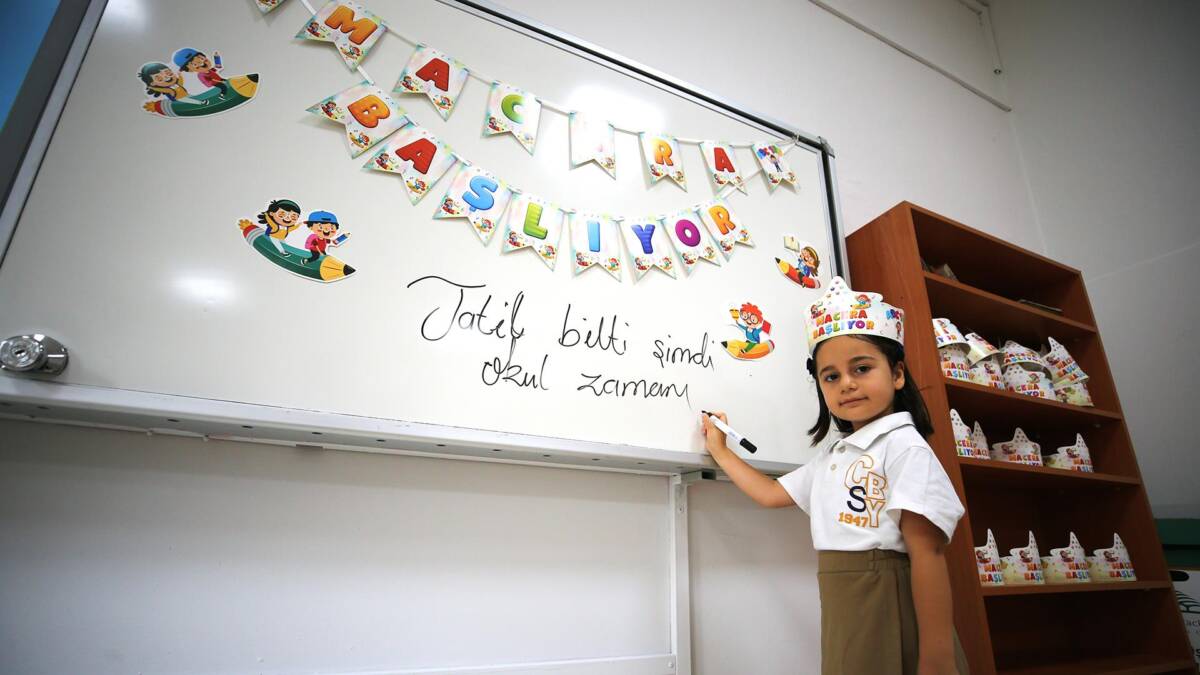 Milli Eğitim Bakanlığı’na (MEB) bağlı ilk ve ortaöğretim kurumlarında yaklaşık