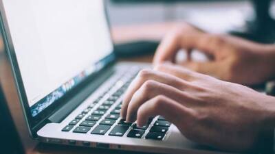 Sanayi ve Teknoloji Bakanı Mehmet Fatih Kacır, TÜBİTAK tarafından yürütülen