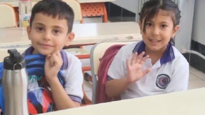 Defne Belediyesi, yeni eğitim-öğretim yılı öncesi ilçedeki ilkokul öğrencilerine kırtasiye