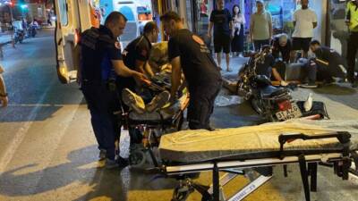   Hatay’ın Dörtyol ilçesinde iki motosikletin karıştığı kazada 2 kişi