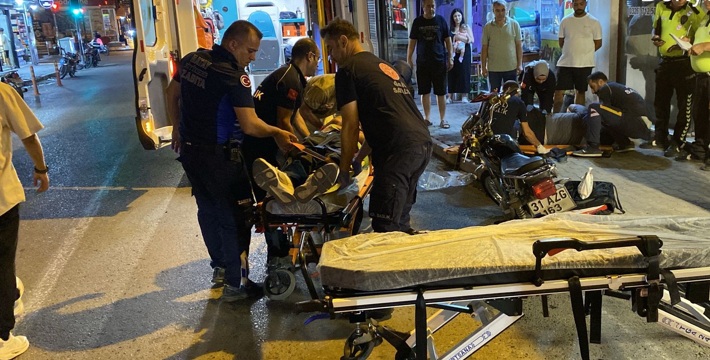 Dörtyol’da motosiklet kazası: 2 yaralı Hatay’ın Dörtyol ilçesinde iki motosikletin karıştığı kazada 2 kişi