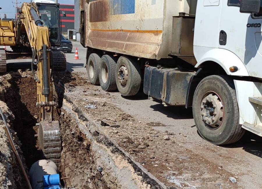 Hatay Büyükşehir Belediyesi, çevre sağlığını korumak ve atık su tahliyesini