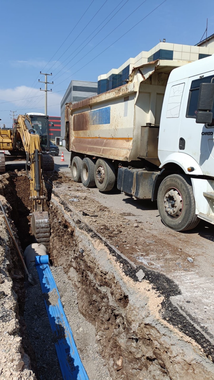 Hatay Büyükşehir Belediyesi, çevre sağlığını korumak ve atık su tahliyesini