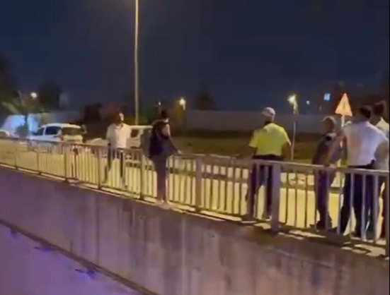 Hatay Antakya’da Honda Kavşağı’nda yaşanan üzücü bir intihar girişimi, güvenlik