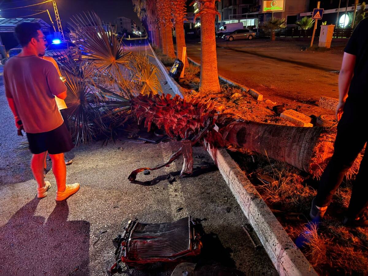 &nbsp; Hatay’ın Arsuz ilçesinde meydana gelen trafik kazasında üç kişi