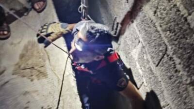 Hatay’ın İskenderun ilçesi Muradiye Mahallesi 228. Sokak’ta bir evin havalandırma