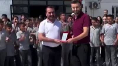 Hatay’ın Kumlu ilçesinde görev yapan Din Kültürü Öğretmeni Nurullah Nur,