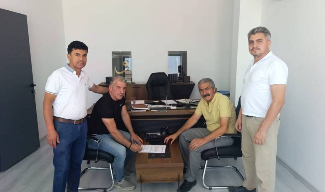   Hatay amatör küme ekiplerinden Antakyaspor,yeni sezonda çalıştırıcı sorununu antrenör