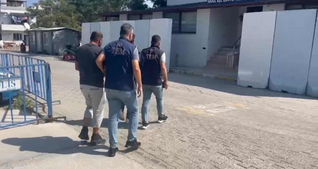 Hatay Emniyet Müdürlüğü ekipleri, göçmen kaçakçılığıyla mücadele çalışmaları kapsamında 17