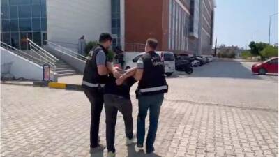 Hatay Emniyet Müdürlüğü ekipleri, İskenderun’da yürüttükleri çalışmalar sonucu çeşitli suçlardan