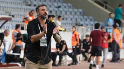 Hatayspor’un yeni teknik direktörü Portekizli Hugo Almeida, takımının başında çıktığı