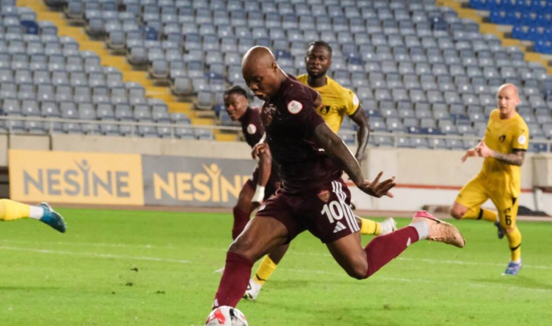 Hatayspor’un yetenekli İskandinav forveti Strandberg, yeni sezona beklentilerin altında başladı.