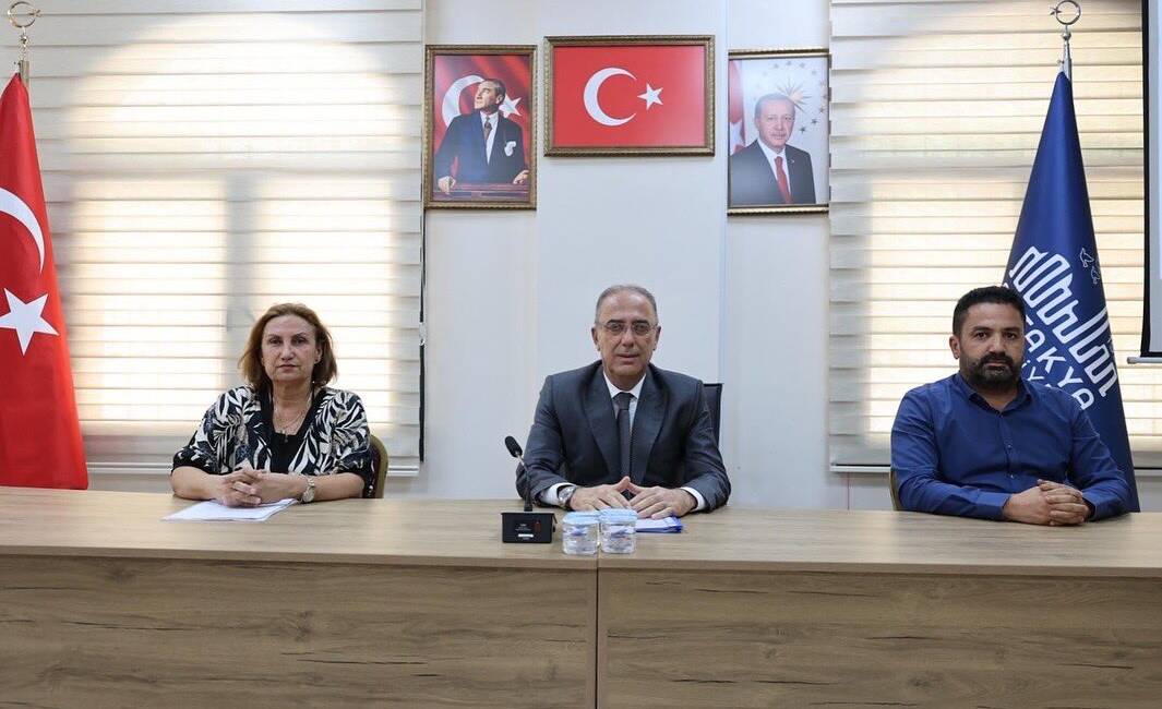 Antakya Belediye Meclisi’nin 1 Eylül Pazartesi günü gerçekleştirilen oturumunda, CHP