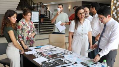 Halk Sağlığı Haftası kapsamında Arsuz’da düzenlenen etkinlikte vatandaşlar tütünün zararları