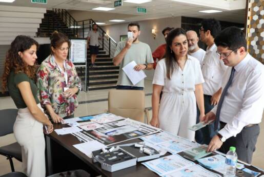 Halk Sağlığı Haftası kapsamında Arsuz’da düzenlenen etkinlikte vatandaşlar tütünün zararları