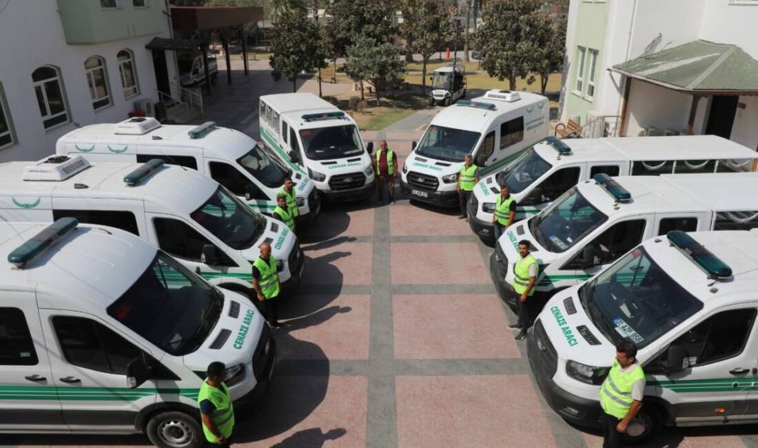 Hatay Büyükşehir Belediyesi (HBB), yakınlarını kaybeden vatandaşların acılı günlerinde yanında