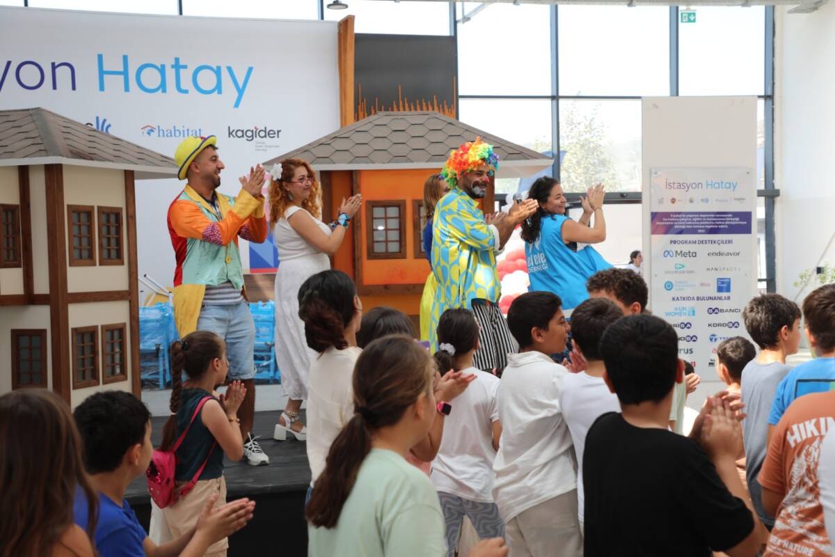 Hatay Büyükşehir Belediyesi (HBB), deprem sonrası çocukların sosyal uyumunu ve