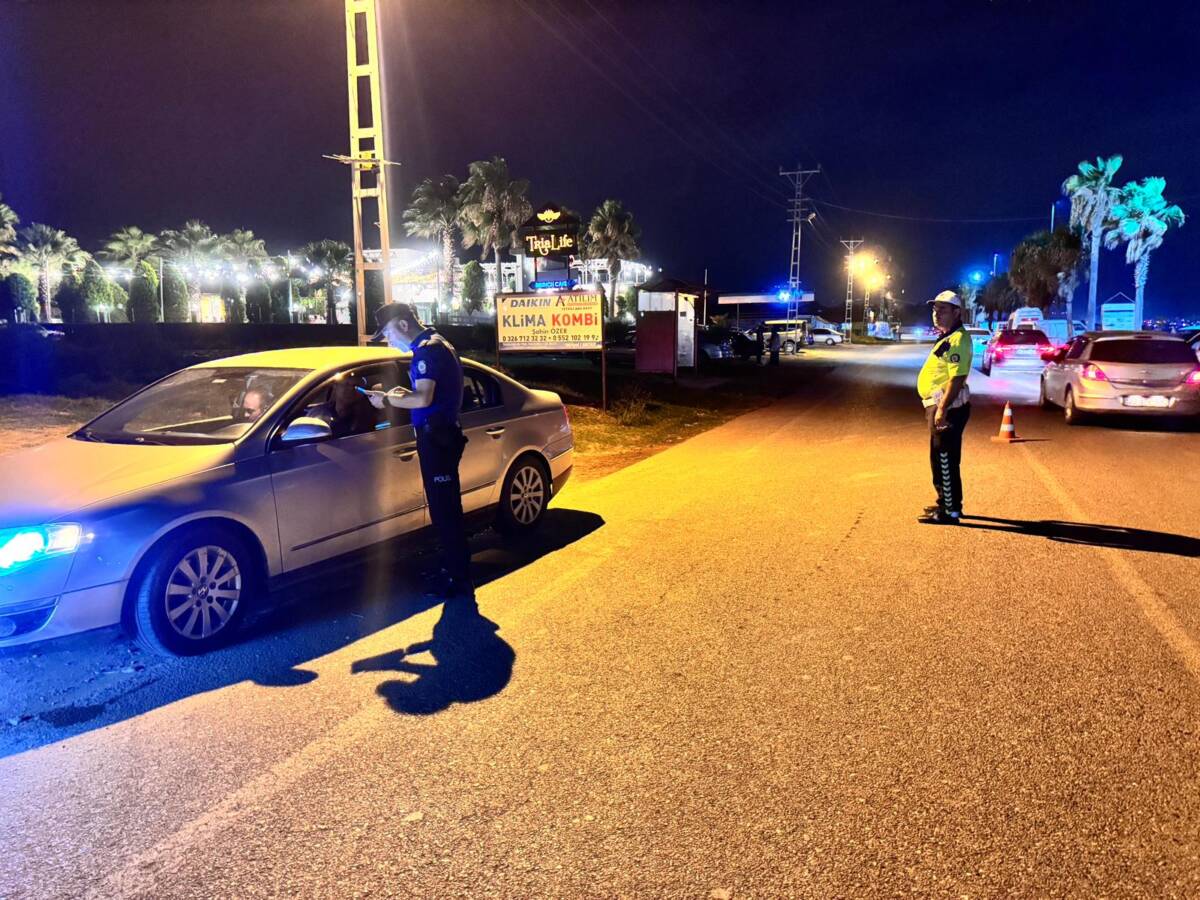 Hatay’ın Dörtyol ilçesinde, İlçe Emniyet Müdürlüğü ekipleri huzur ve güven