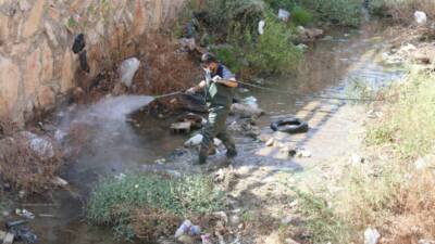 HBB, Kırıkhan’da sivrisinek ve haşere sorununa karşı yoğun ilaçlama yaparak