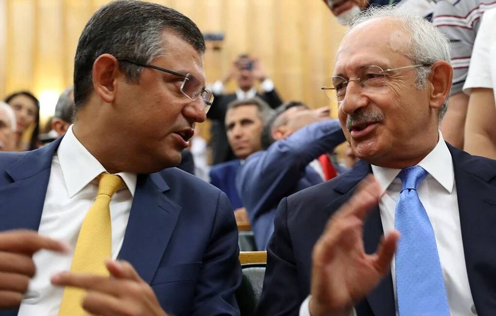 CHP Genel Başkanı Özgür Özel, İstanbul İl Yönetimi’ni görevden alan