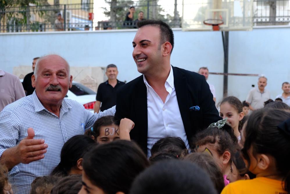 Depremin etkilerini hafifletmek ve çocuklara neşe dolu anlar yaşatmak amacıyla