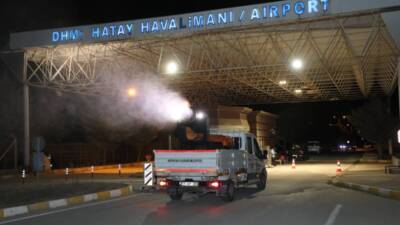 Hatay Büyükşehir Belediyesi, sivrisinek, tatarcık ve karasinek gibi zararlı haşerelere