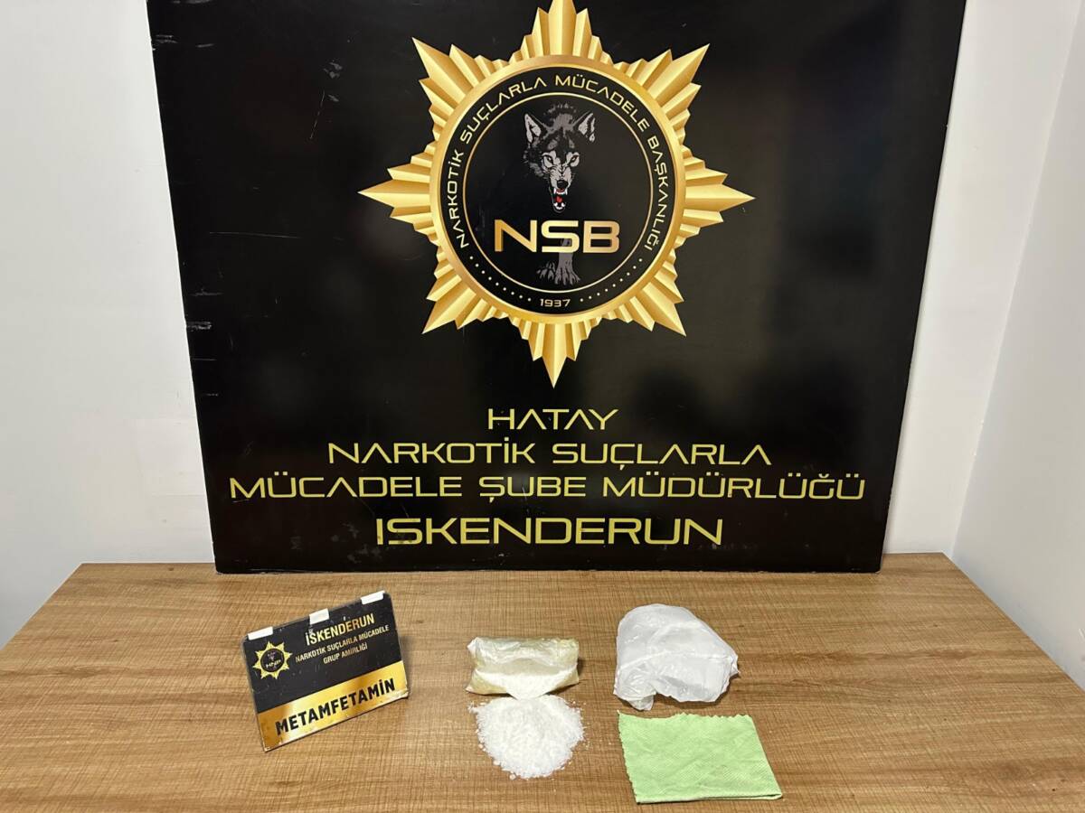 Hatay’ın Payas ilçesinde polis ekipleri tarafından gerçekleştirilen operasyonda 280 gram