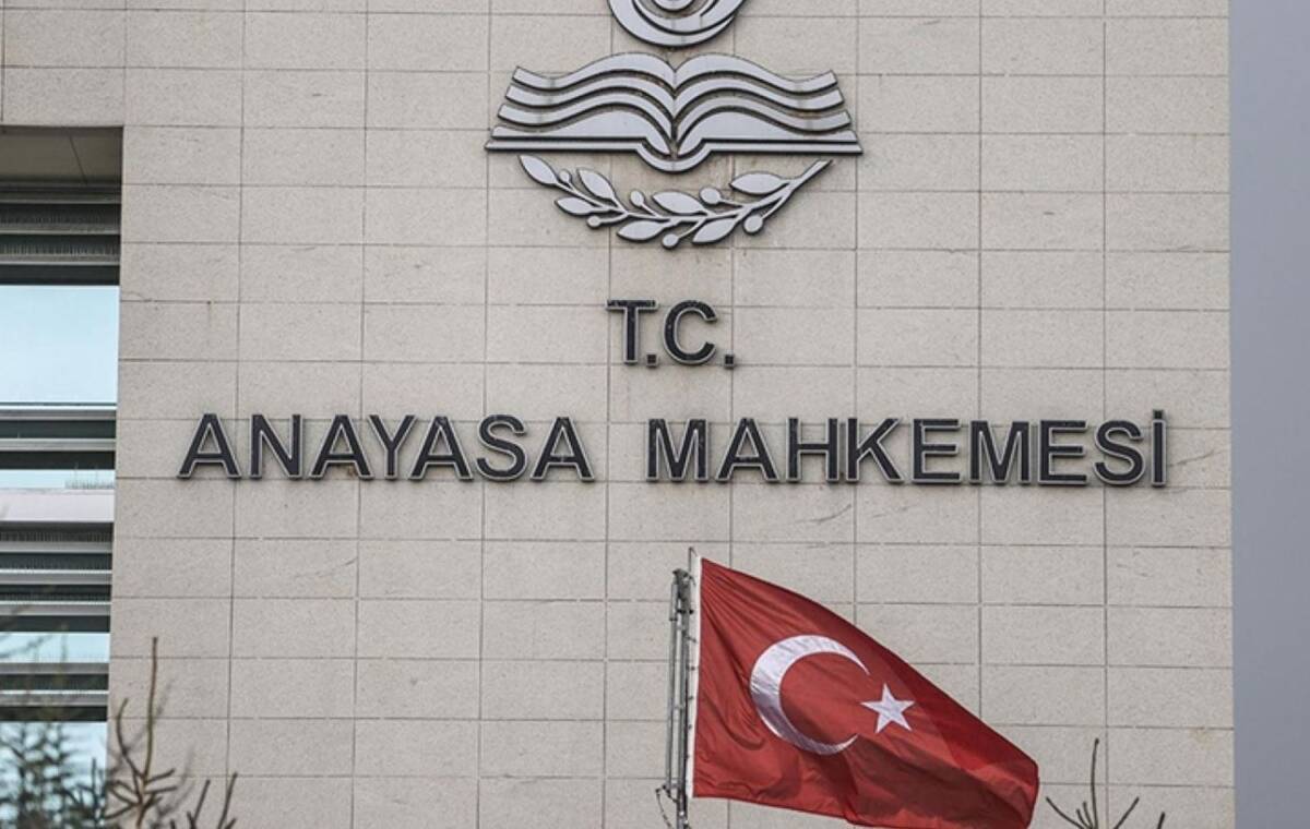 Anayasa Mahkemesi, CHP’nin 38. Olağan Kurultayı’nda usulsüzlük iddialarıyla açılan ceza