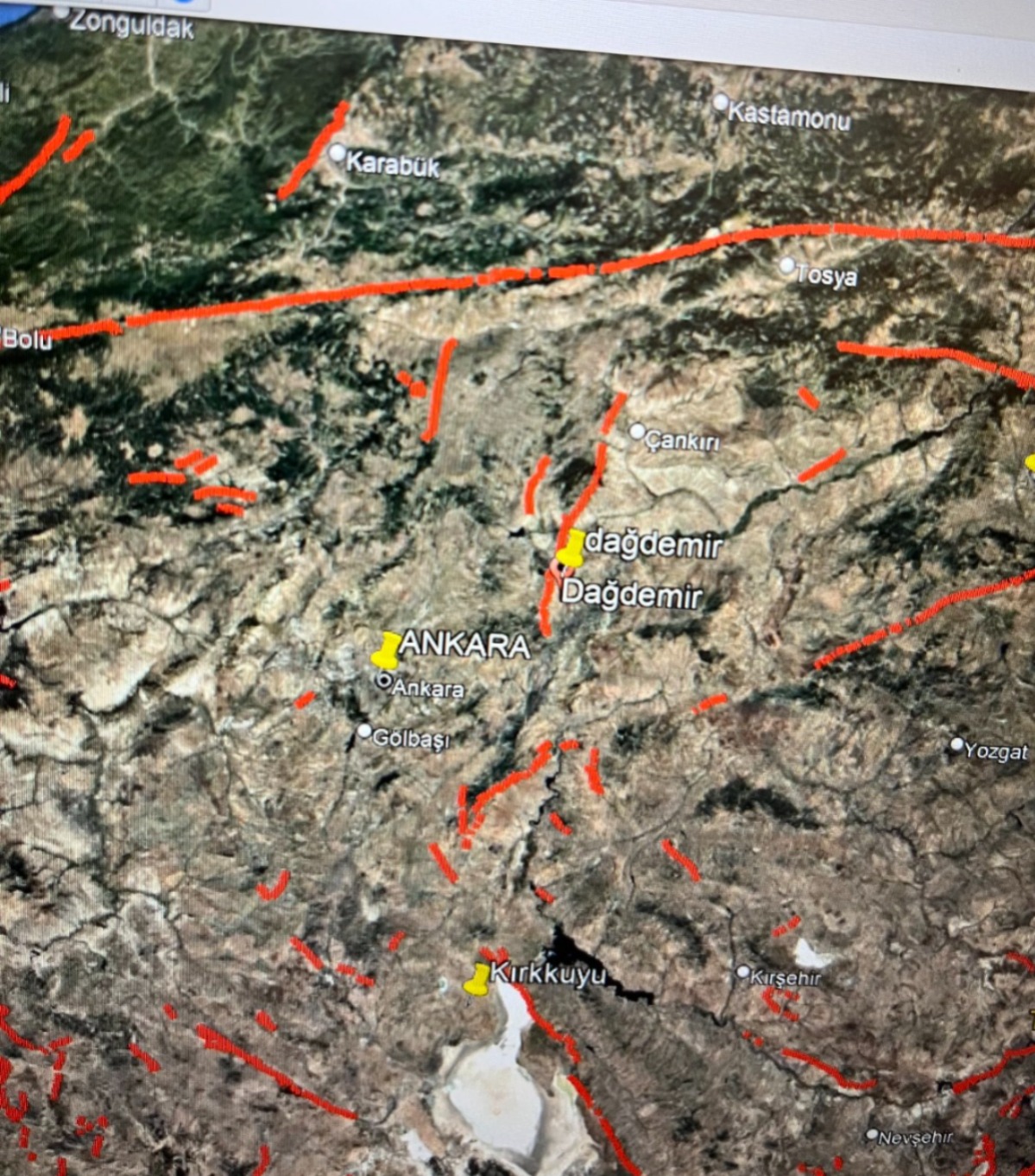 Ankara’nın Kalecik ilçesinde sabah saatlerinde 4.1 büyüklüğünde bir deprem meydana