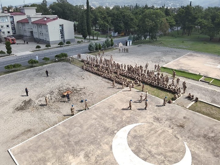 HBB İtfaiyesi Dörtyol’da Eğitime Başladı Hatay Büyükşehir Belediyesi (HBB) İtfaiye Daire Başkanlığı, vatandaşların ve kamu