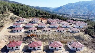 Hatay’ın İskenderun ilçesi Şekere Mahallesi’nde, deprem sonrası yeniden inşa edilen