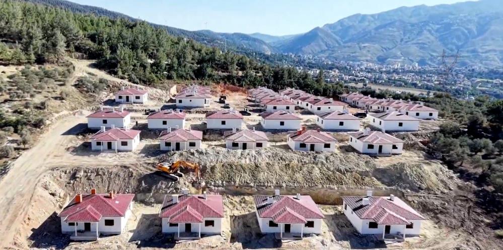 Hatay’ın İskenderun ilçesi Şekere Mahallesi’nde, deprem sonrası yeniden inşa edilen