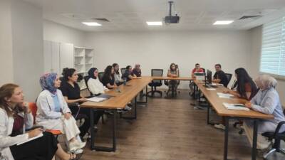 Dörtyol Devlet Hastanesi’nde, anne ve bebek sağlığını güçlendirmeyi amaçlayan Bebek