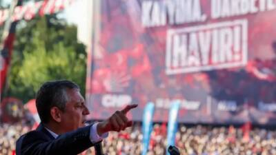 Cumhuriyet Halk Partisi (CHP), Ankara’nın Tandoğan Meydanı’nda büyük bir miting